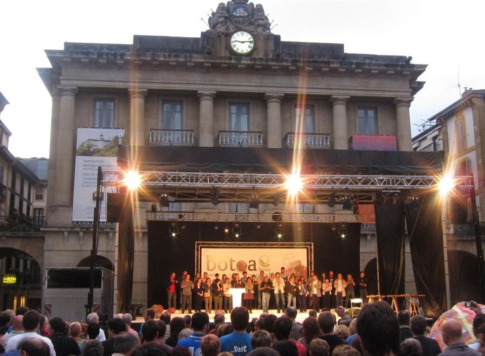 Acto De Cierre De Campaña De Bildu.