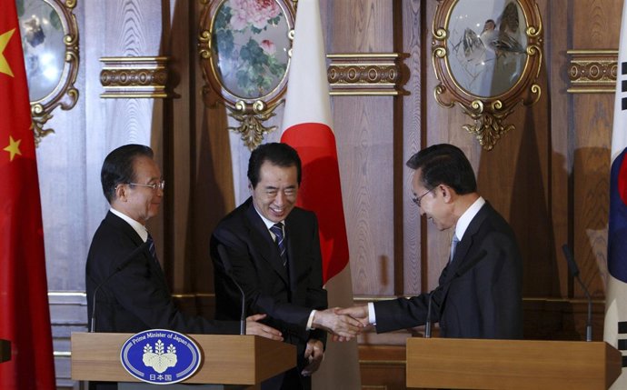  Primeros  Ministros De Japón, China Y Corea Del Sur