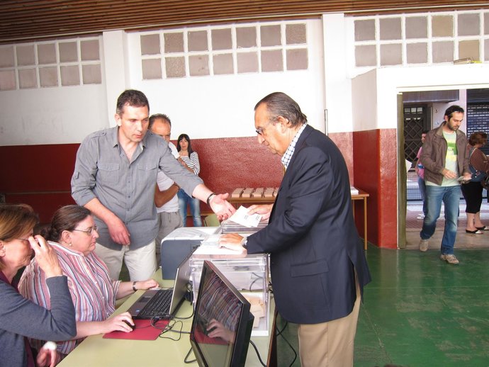 Fabra En El Momento De La Votación