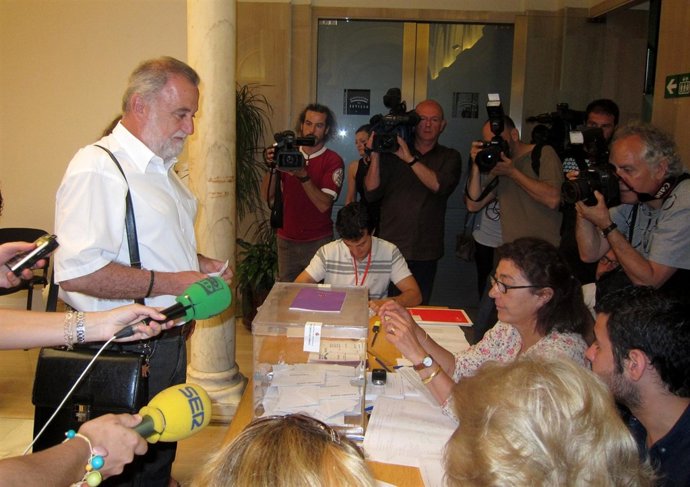 Torrijos Ejerciendo Su Derecho Al Voto