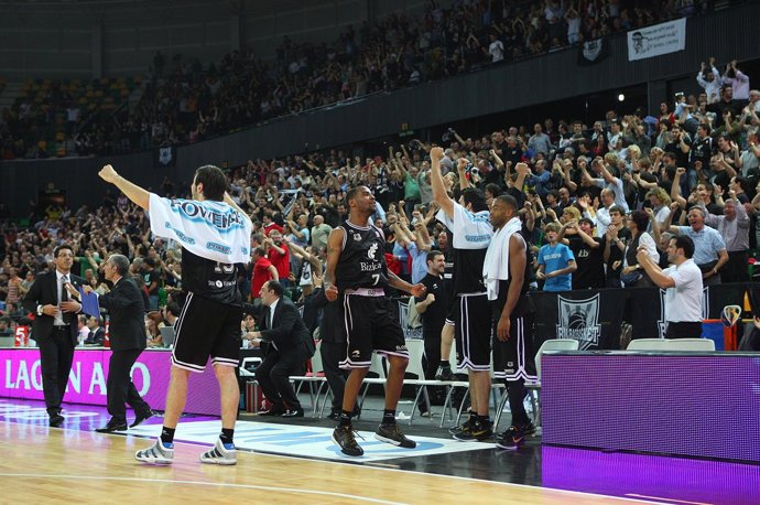 Bizkaia Bilbao Basket Pasa A Semifinales De La ACB