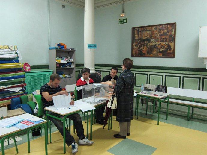 Colegio Electoral En Bilbao