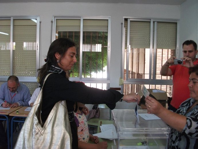 La candidata de UPyD en Granada, Mayte Olalla
