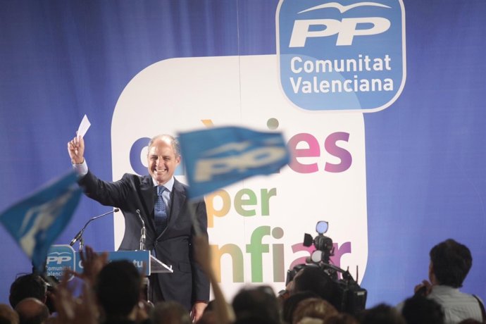 Francisco Camps Celebra La Victoria