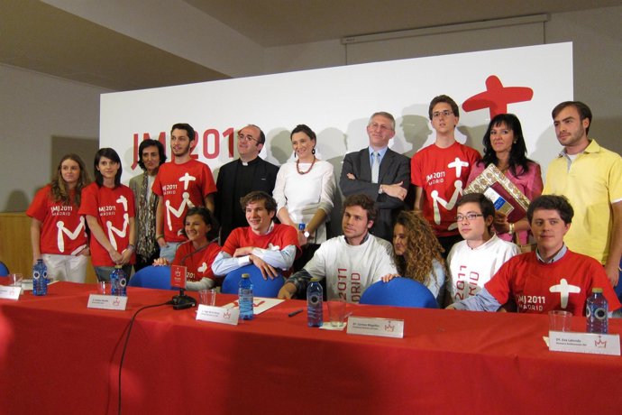 VOLUNTARIOS Y ORGANIZADORES DE LA JMJ