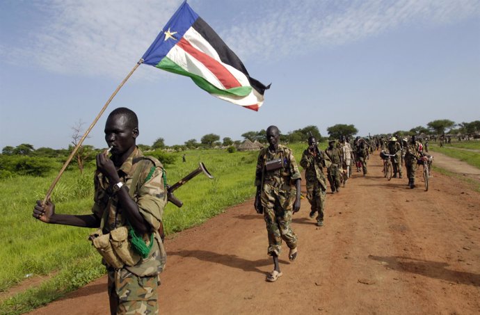 Miembros Del Ejército Del Sur De Sudán