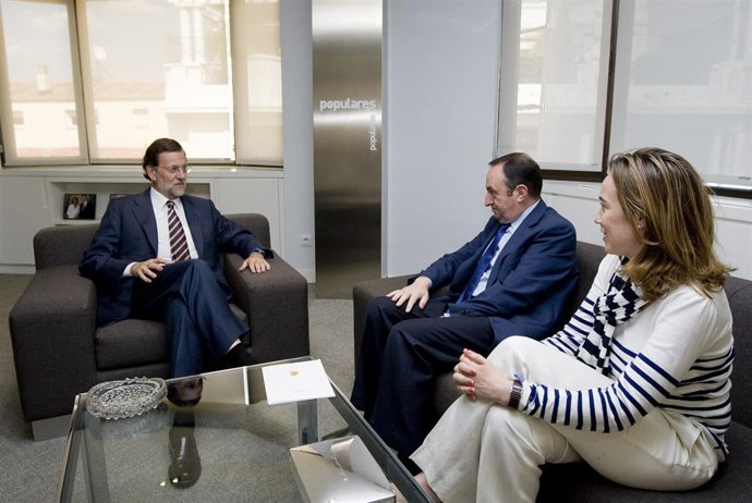 Rajoy, Pedro Sanz Y Cuca Gamarra