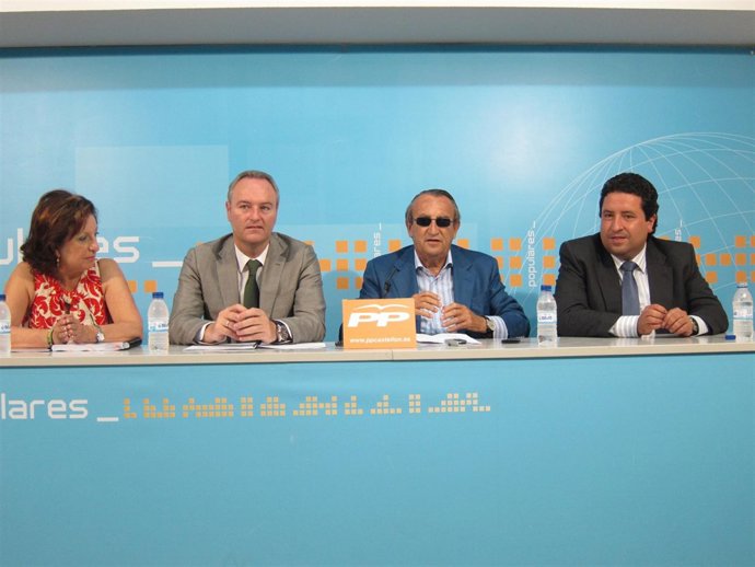 M.Linares, Alberto Fabra, Carlos Fabra Y Javier Moliner, En La Rueda De Prensa.