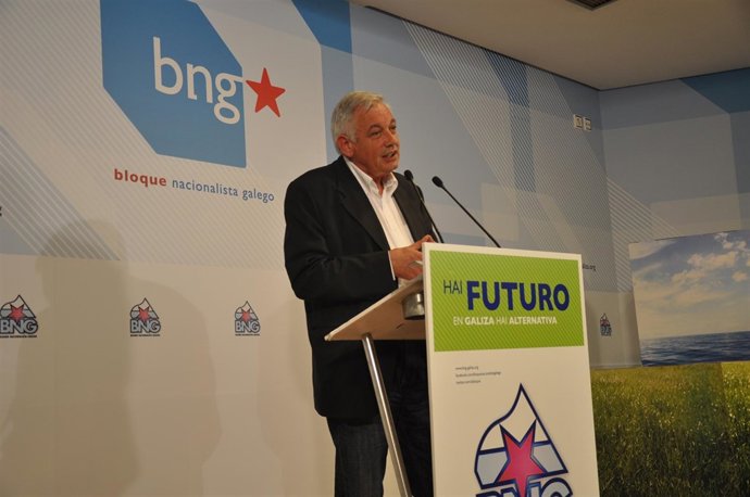 Nota De Prensa E Fotografía Da Comparecencia De Guillerme Vázquez Na Sede Nacion