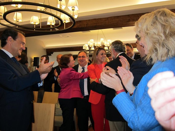 Cospedal En Comité Regional Del PP