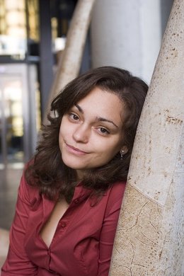 Laura Gallego, Escritora Juvenil