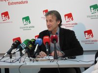 IU de Extremadura no descarta la abstención para dejar gobernar al PP