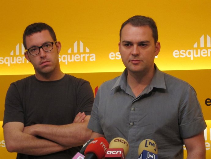 Joan Gaià Y Joan Lladó, De Esquerra