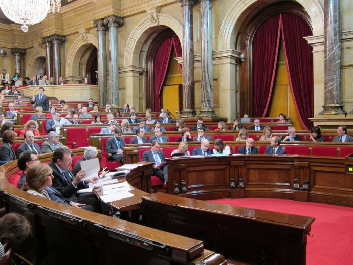 Pleno Del Parlament