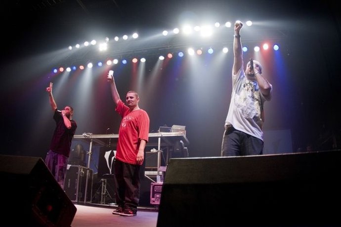 Grupo Violadores Del Verso