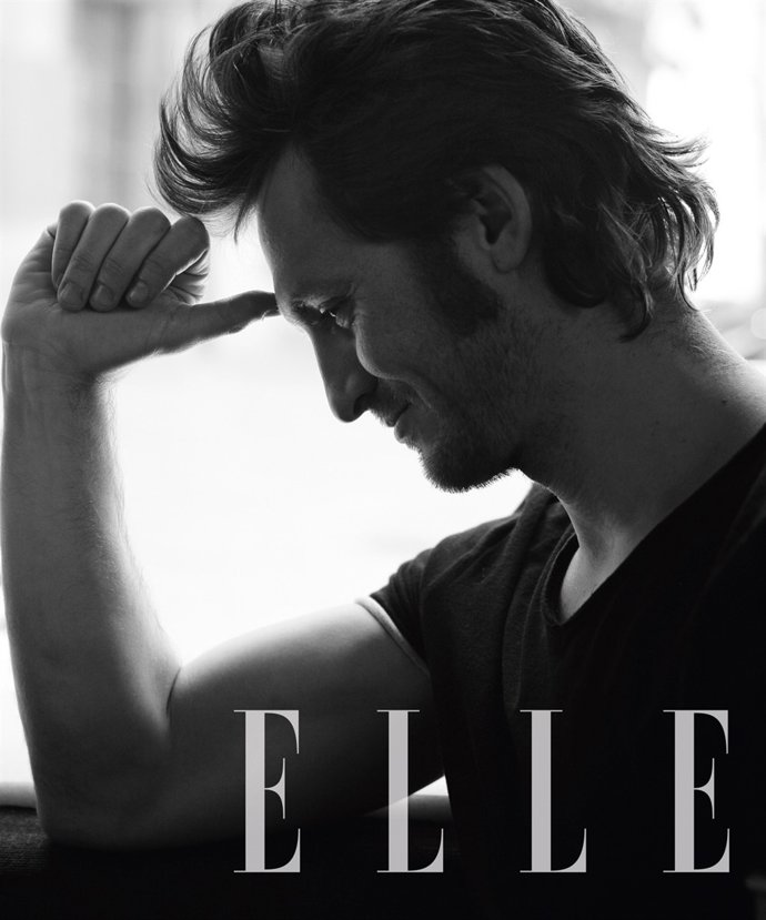 El Actor Raúl Arévalo En La Revista 'Elle'