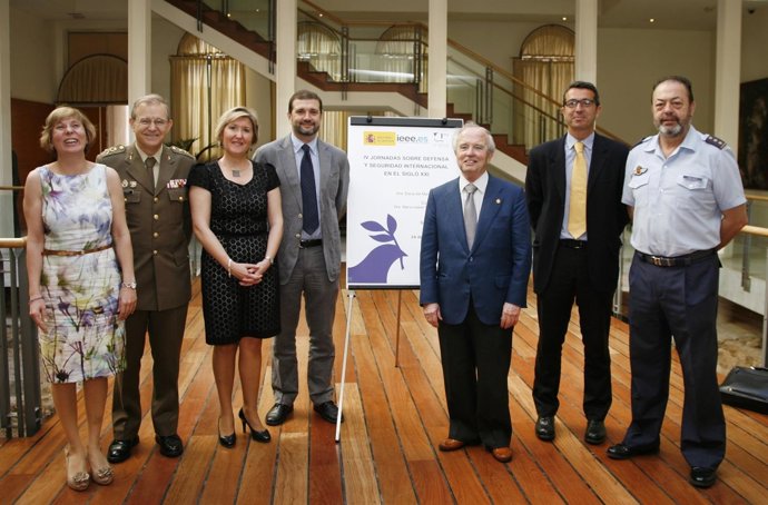 Jornadas Sobre Defensa Y Seguridad Internacional En El Siglo XXI