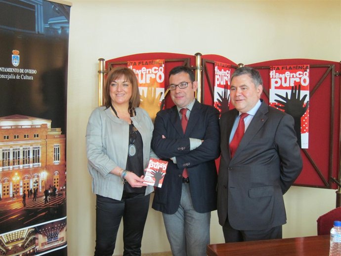 Fernández, Marina Y Vega, En La Presentación De 'Flamenco Puro'