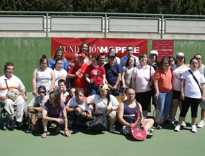 Tenis Para Personas Con Discapacidad De Fundación Mapfre Y Federación Madrileña 