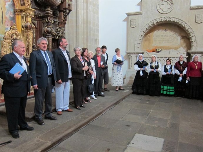 Homenaje Rosalía De Castro Panteón De Galegos Ilustres