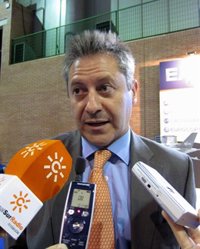 Airbus Military insta a realizar concentraciones en España y apunta a empresas más competitivas y globales