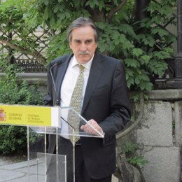 El Ministro De Trabajo, Valeriano Gómez