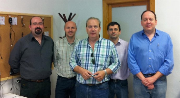 Grupo De Investigadores De La UJA Que Dirige El Profesor Joaquín Cañada.