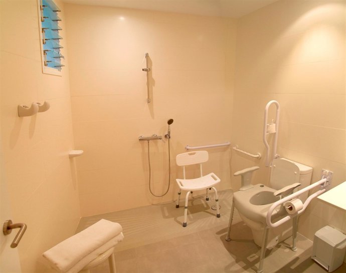 Baño Del Hotel Ciscar