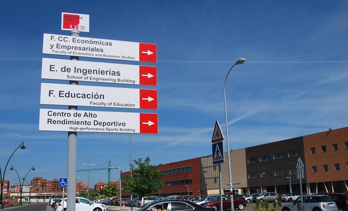 El Campus De Vegazana, De La Universidad De León