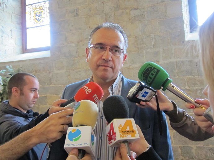 Candidato De UPN A La Alcaldía De Pamplona, Enrique Maya.