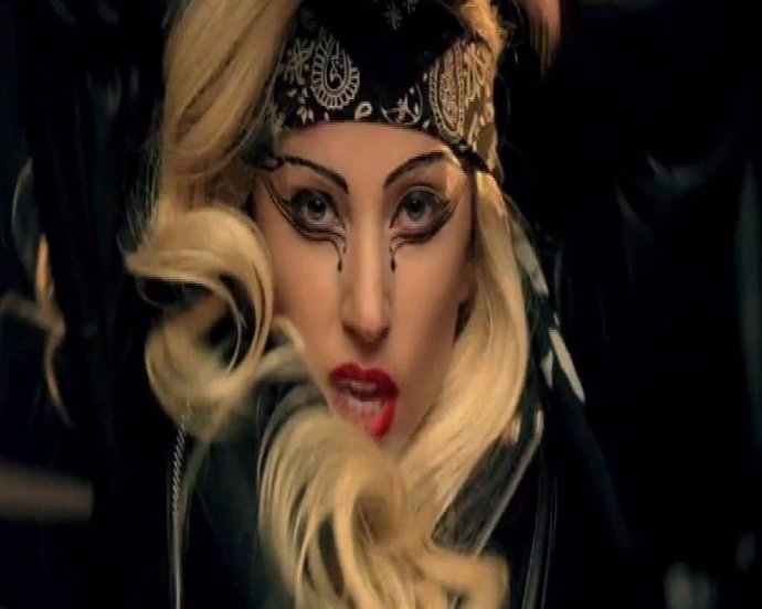 Sale a la venta 'Born this way' de Lady Gaga