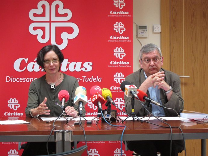 Ana Urmeneta Y Ángel Iriarte.