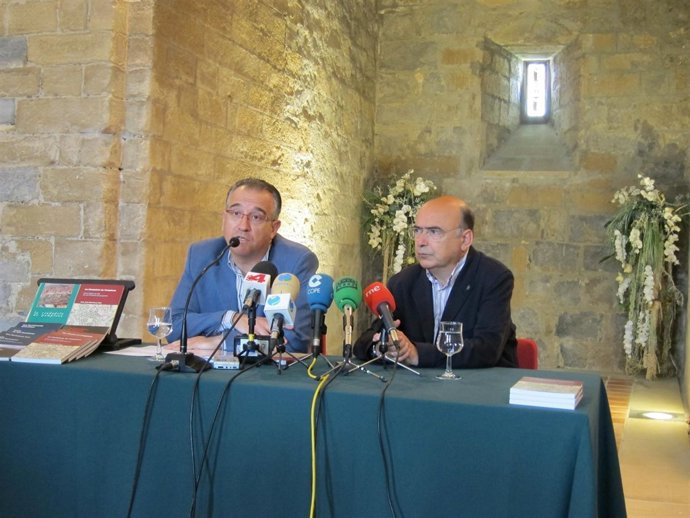 Enrique Maya Y Juan José Martinena.