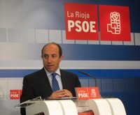 PSOE de Logroño cree "mejor" para el partido "llegar a un consenso el sábado"