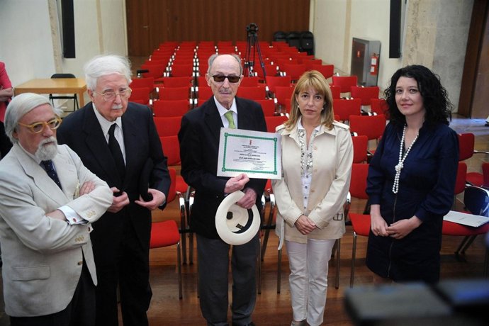 Entrega Del Premio Guarner A Juan José Estellés 