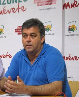Manuel Cárdenas Durante Una Rueda De Prensa