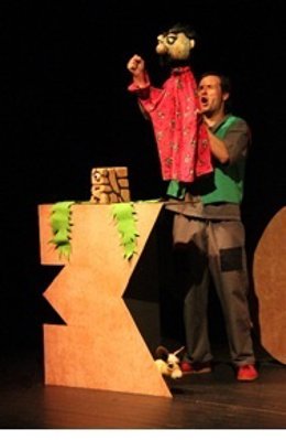 Imagen De La Obra 'Amor De Cuentos' De Teatro Arbolé