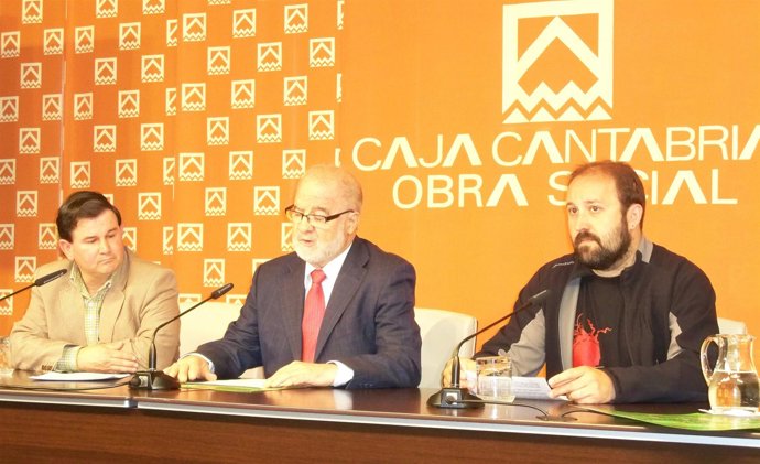 Presentación Del Concierto Final Del Concurso De Música Folk Escenario Prau