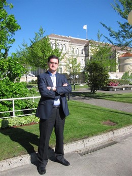 El Director Xeral De Montes, Tomás Fernández-Couto