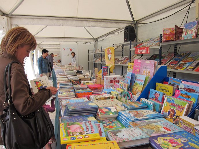Feria Del Libro De Pamplona.