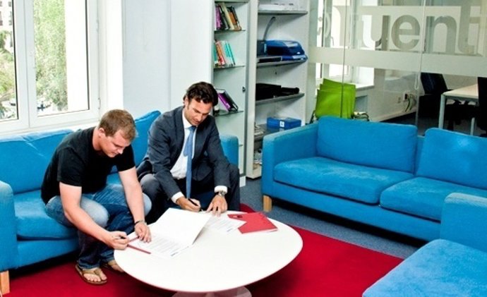 Firma Convenio Tuenti Y UEM