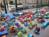 Los acampados no quieren interferir en la visita a Zaragoza del jurado a Capital Europea de la Cultura 2016