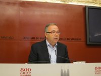 Bugallo cree que la acampada "ya pasa de castaño oscuro" y da de plazo hasta el domingo para abandonar el Obradoiro