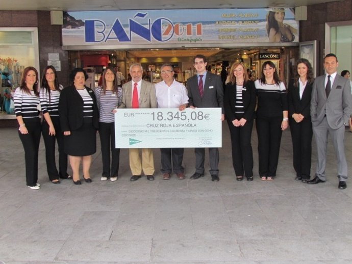 Entrega De La Cuestación De El Corte Inglés Pro-Damnificados Del Terremoto