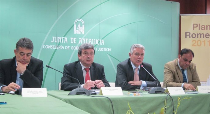 El Consejero De Gobernación Y Justicia, Francisco Menacho.