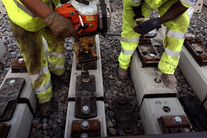 Trabajos Vía Tren 