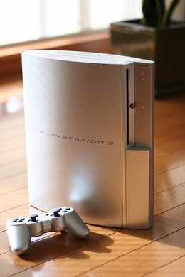 Playstation 3 Gris Por Veroyama CC Flickr 