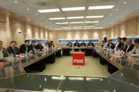 Zapatero propone que Rubalcaba sea el candidato 