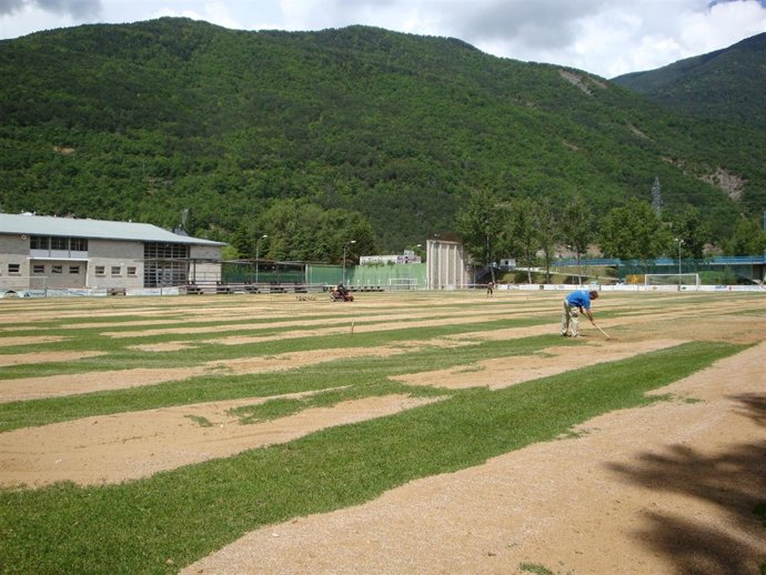 Mejoras En El Campo De Fútbol De Biescas