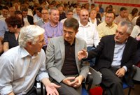 Rubalcaba se estrenará en un acto en Sevilla esta semana y Griñán ve que zonas como Cádiz exigen mucho trabajo